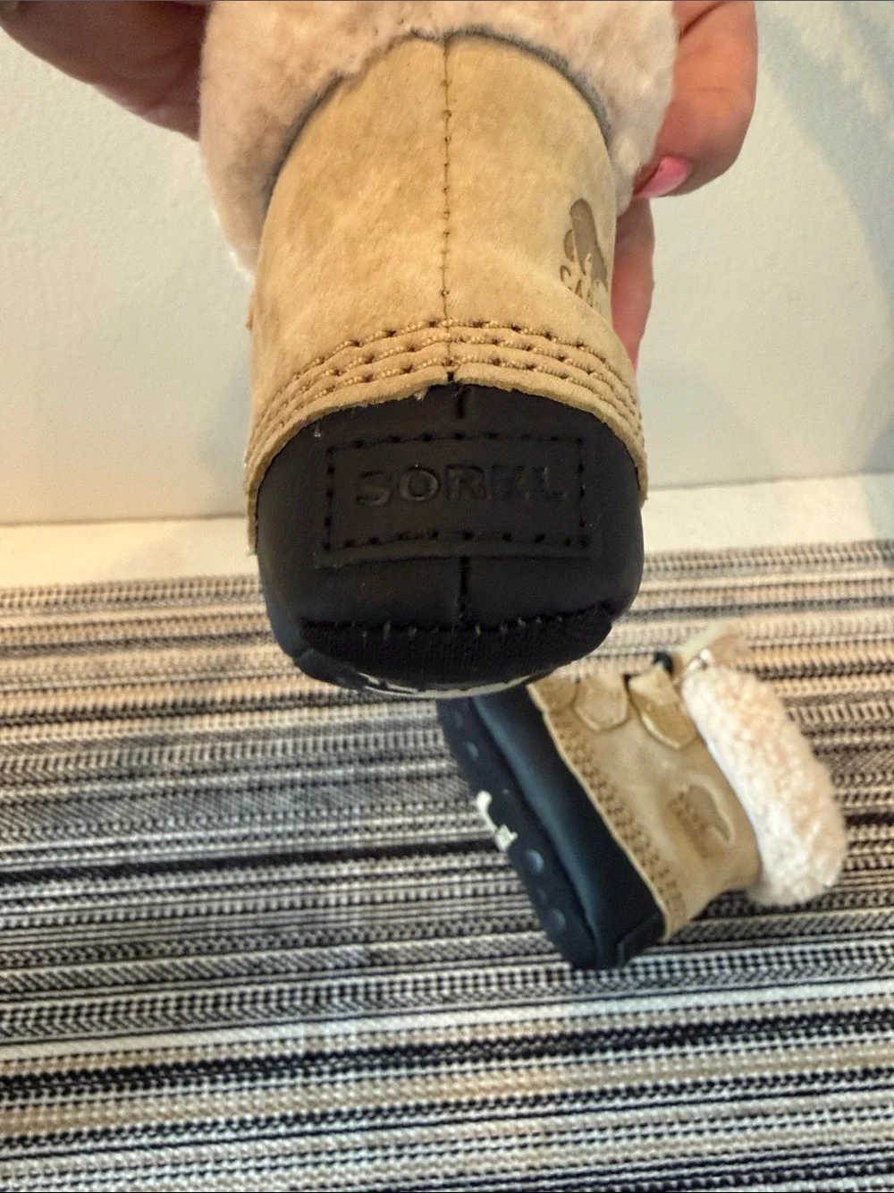 SOREL CARIBOOTIE NEWBORN BOOTIES SHOES BOOTS TAN INFANTS BOYS GIRLS SIZE 2